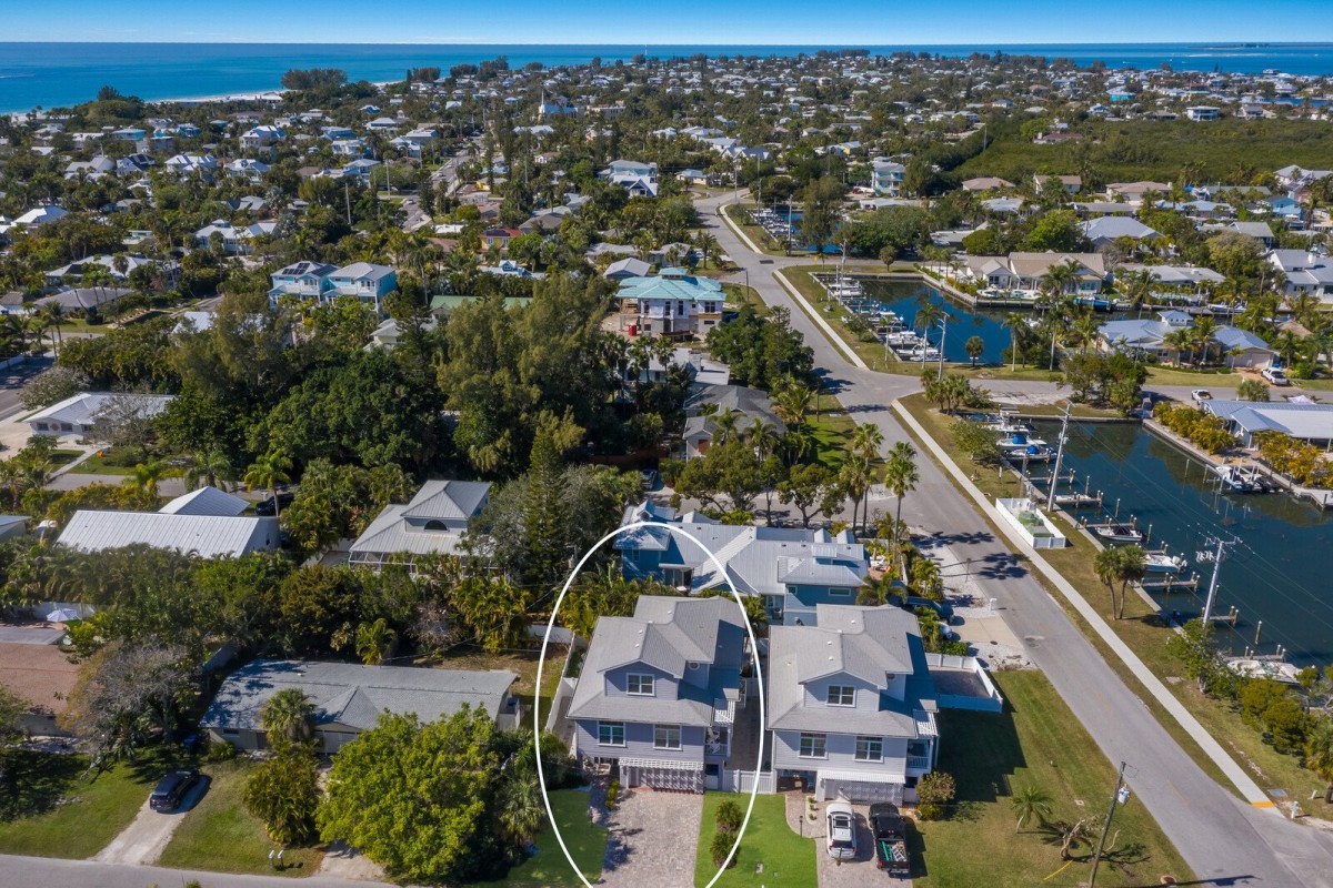 Sand N Sea | Holmes Beach, FL | Duncan Real Estate